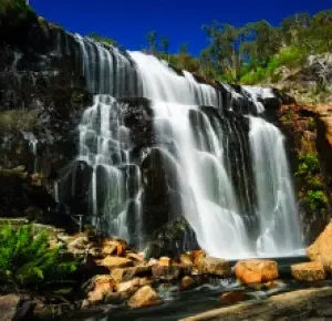 grampians-waterfall-cover