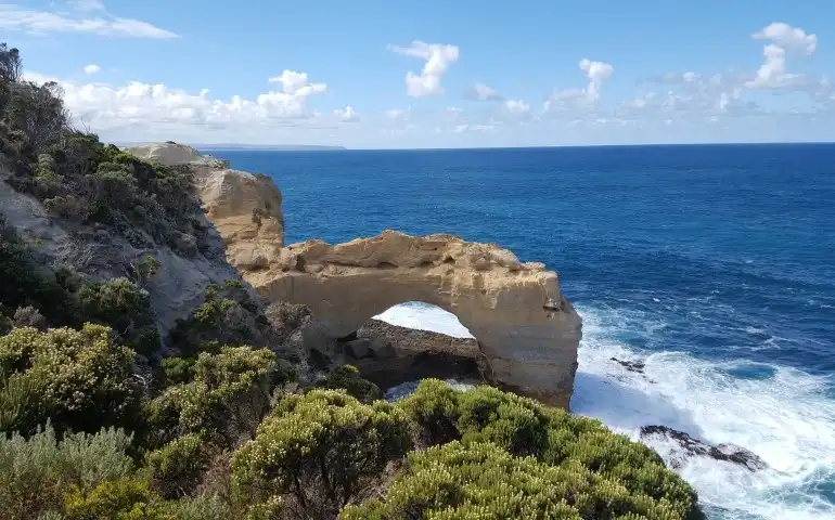 The-Arch-Near-Port-Campbell