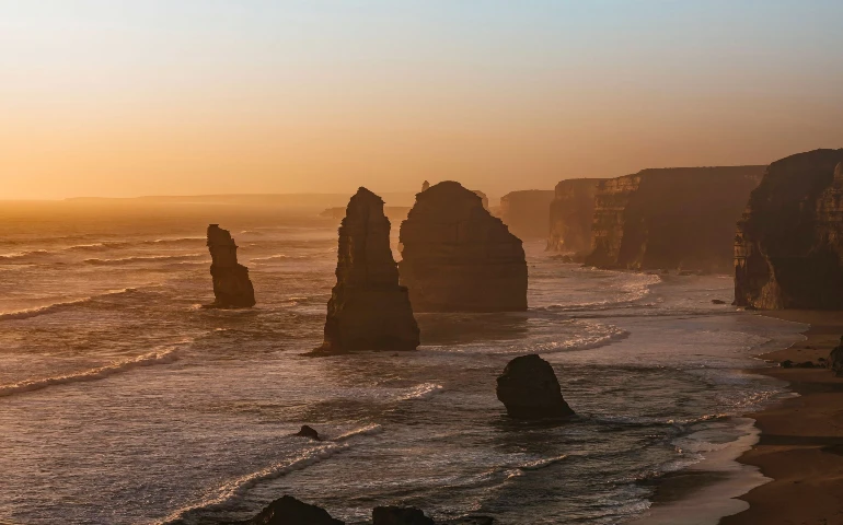 12-Apostles-Sunset